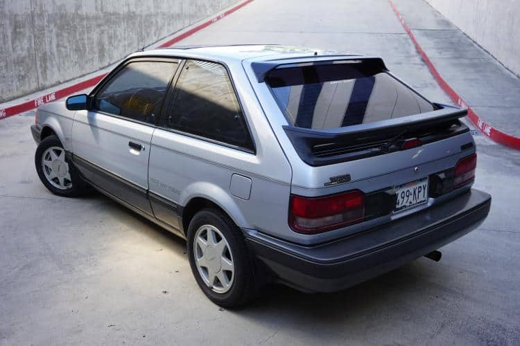 Manual Mazda 323 1988