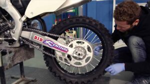 Manual Moto Kawasaki ZX 6RR Racing Reparación Cambio de Llantas Neumáticos