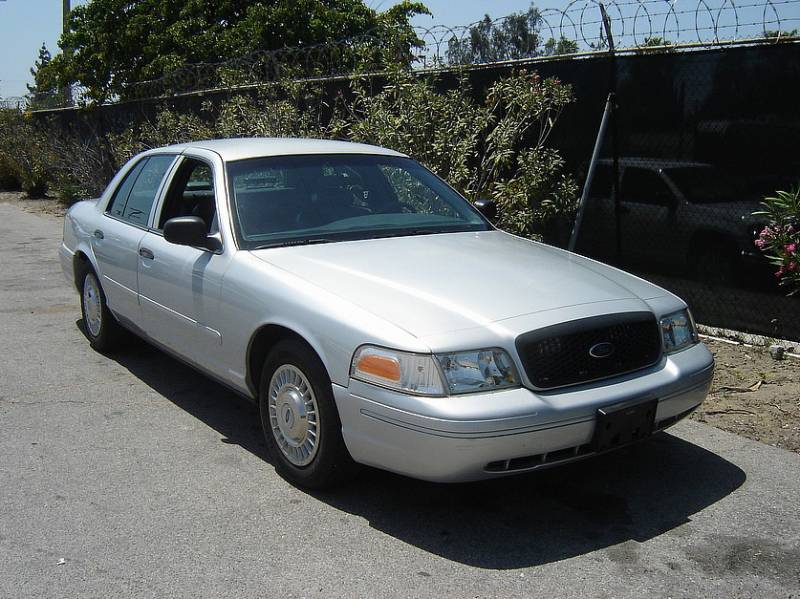 Manual Ford Crown Victoria 1999 Reparación y Servicio