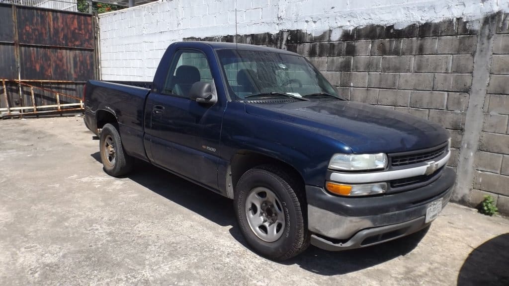 Manual Silverado 2002 Chevrolet de Reparación y Servicio