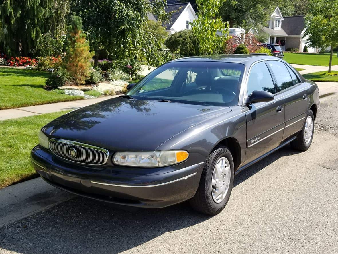 Manual Century 2001 Buick de Reparación y Servicio