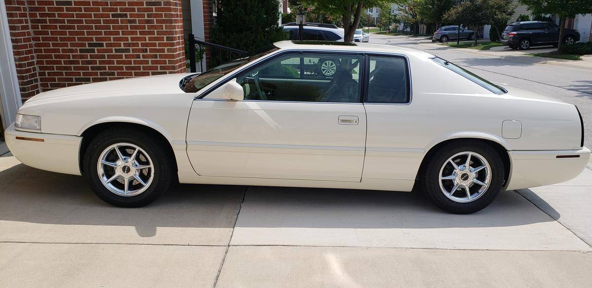 Manual Eldorado 2002 Cadillac de Reparación y Servicio