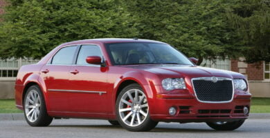 Manual de Usuario CHRYSLER 300 SRT 2010 en PDF Gratis