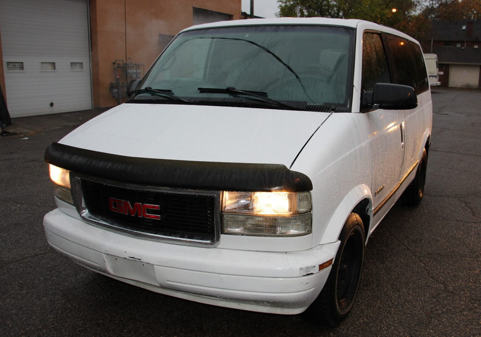 1998 gmc safari steering