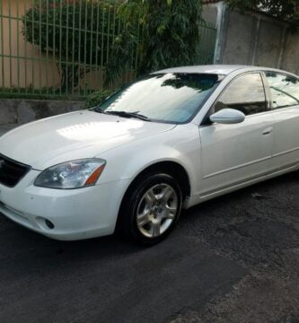 Altima2004