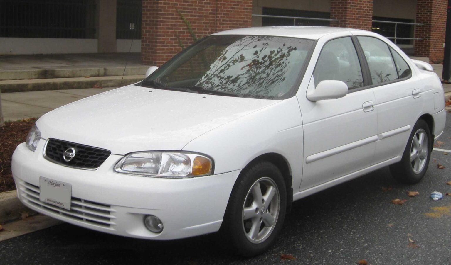 Sentra2000