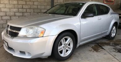 Manual de Usuario DODGE Avenger 2010 en PDF Gratis