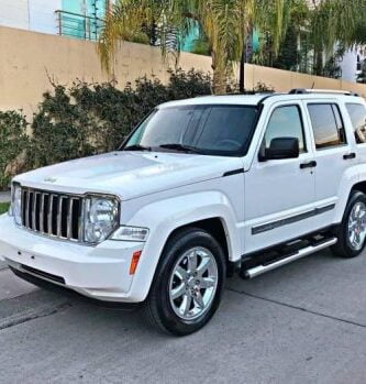 Manual de Usuario JEEP Liberty 2010 en PDF Gratis