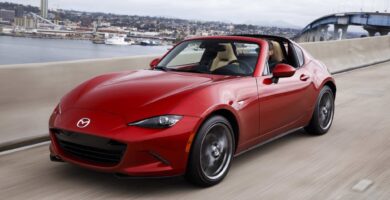 Manual de Usuario MAZDA MX 5 2017 en PDF Gratis