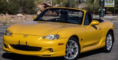 Manual de Usuario MAZDA MX 5 Miata 2002 en PDF Gratis