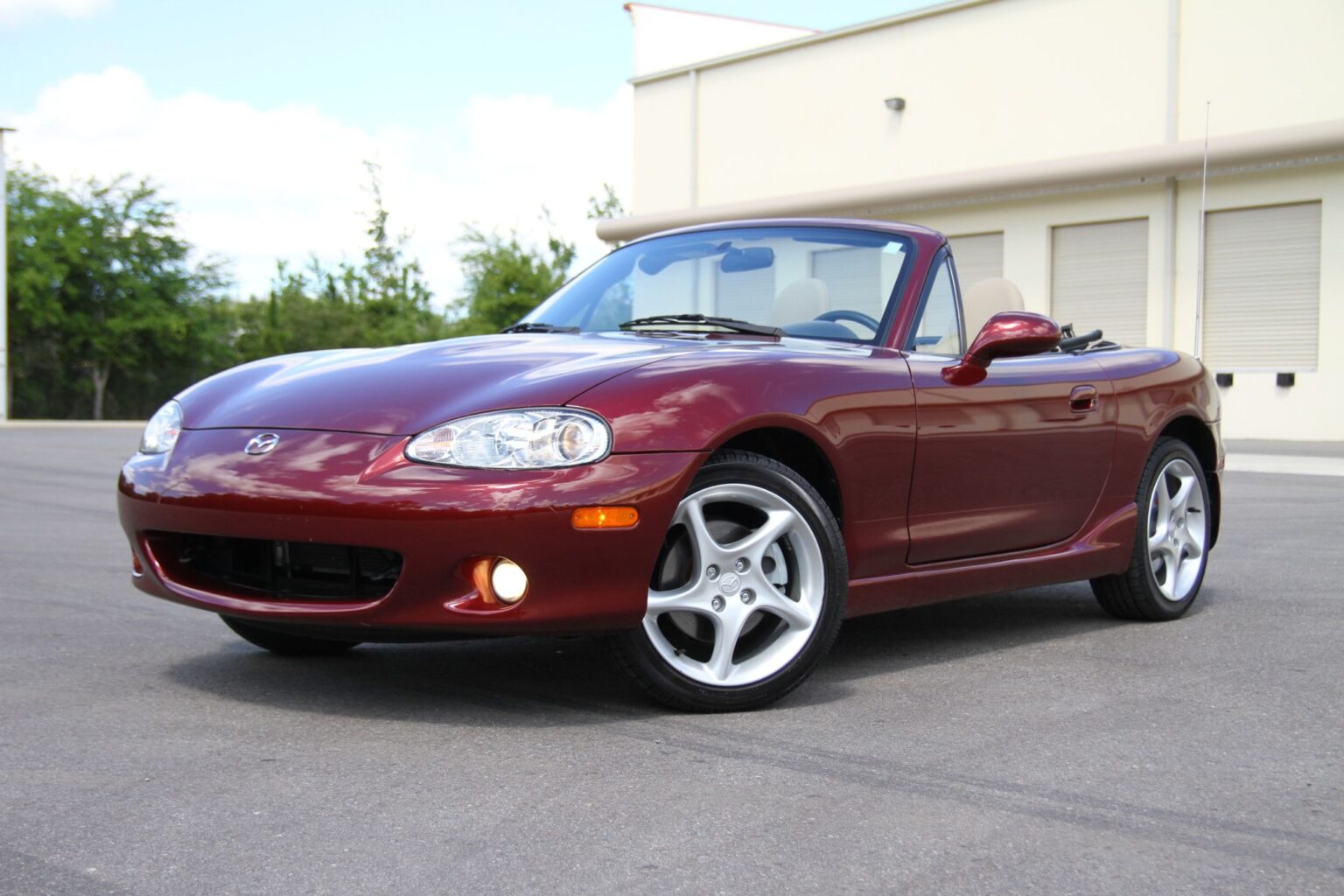 Manual de Usuario MAZDA MX 5 Miata 2003 en PDF Gratis