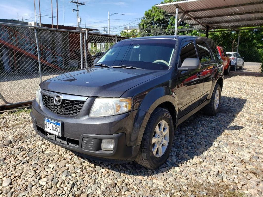 Manual de Usuario MAZDA Tribute 2010 en PDF Gratis