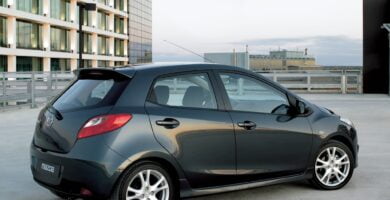 Mazda2-2007c