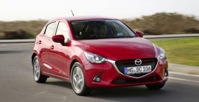 Mazda2-2015c