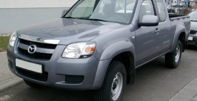 MazdaBT50-2008c