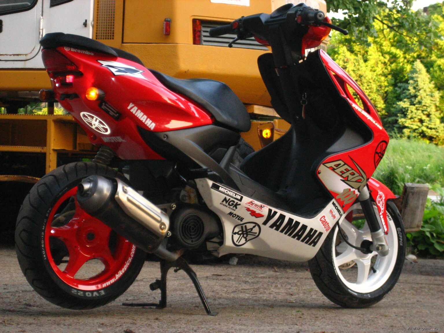 Manual de Partes Moto Yamaha 5TC4 2002 DESCARGAR GRATIS