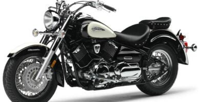 Manual de Moto Yamaha XVS 1100 V STAR DESCARGAR GRATIS