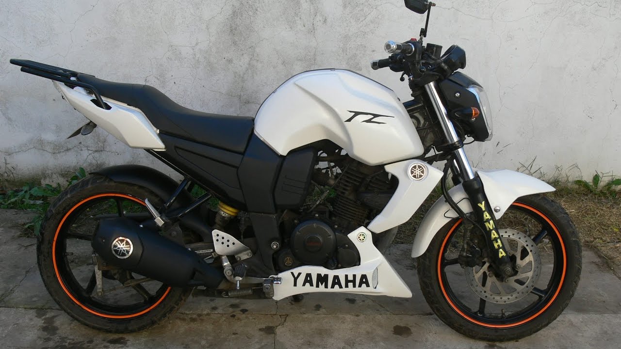 Manual de Moto Yamaha 1ES1 2010 DESCARGAR GRATIS