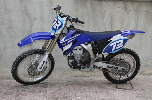 Manual de Moto Yamaha 2S2C 2008 DESCARGAR GRATIS