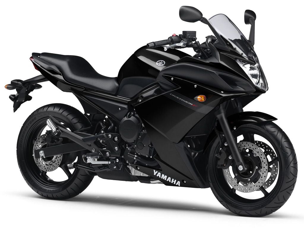 Manual de Moto Yamaha 2SR7 2015 DESCARGAR GRATIS