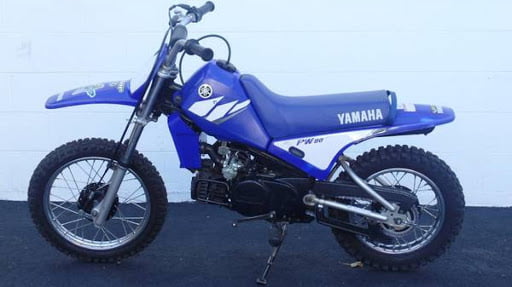 Manual de Moto Yamaha 4BCE 2004 DESCARGAR GRATIS