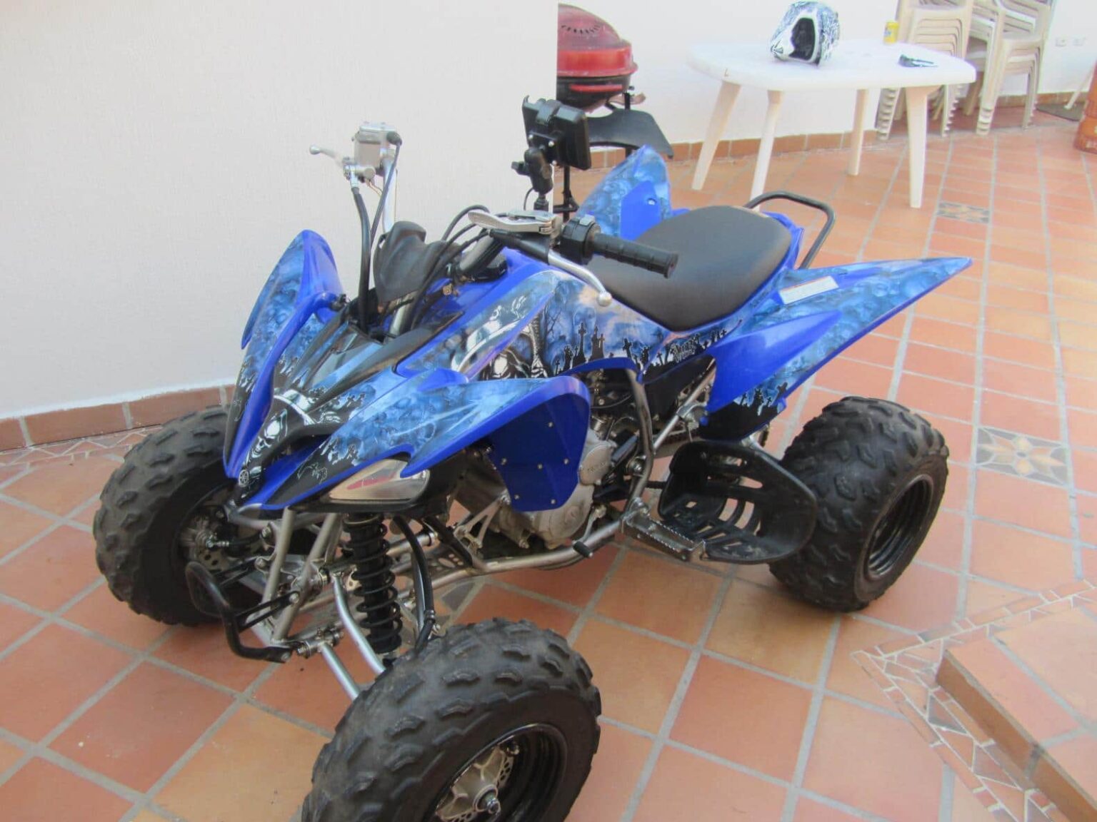 Manual de Moto Yamaha 4XE5 2000 DESCARGAR GRATIS