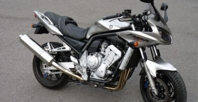 Manual de Moto Yamaha 5LVN 2003 DESCARGAR GRATIS