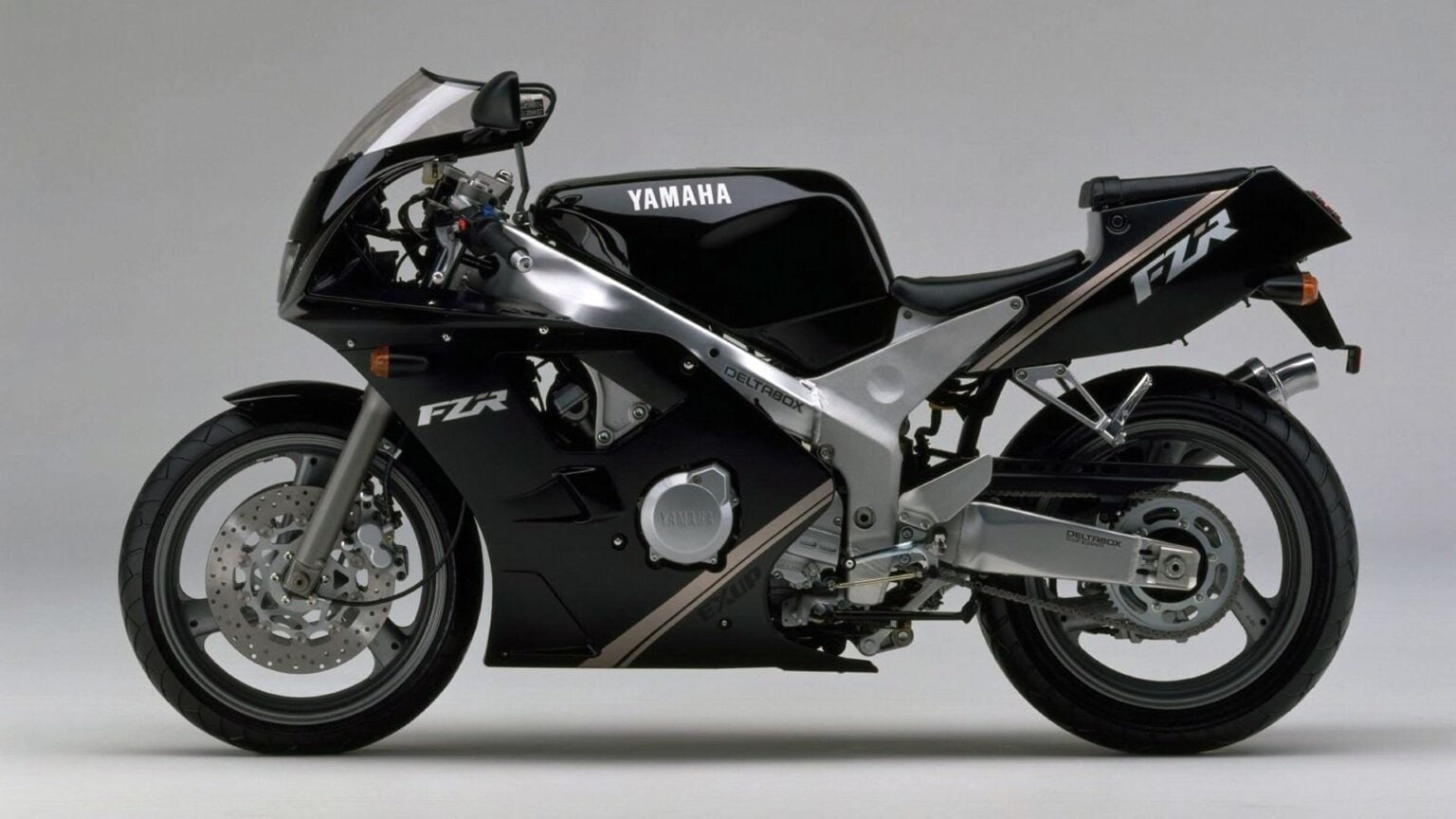 Manual de Moto Yamaha FZR400 Genesis DESCARGAR GRATIS