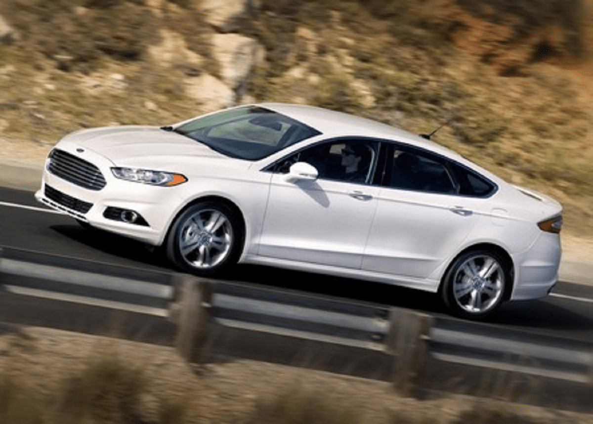 Manual en Español FORD FUSION 2013 de Usuario PDF GRATIS