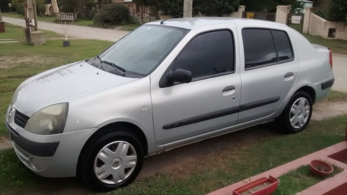 Manual RENAULT CLIO 2004 de Usuario