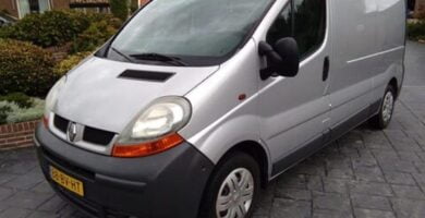 Manual RENAULT TRAFIC 2005 de Usuario