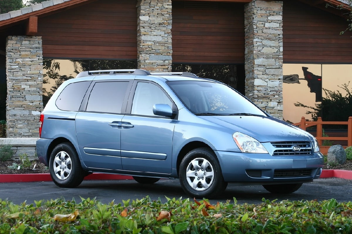 Manual KIA Sedona 2008 de Usuario