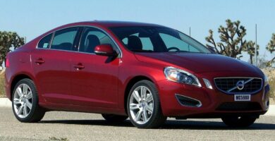 Manual VOLVO V60 2012 de Usuario