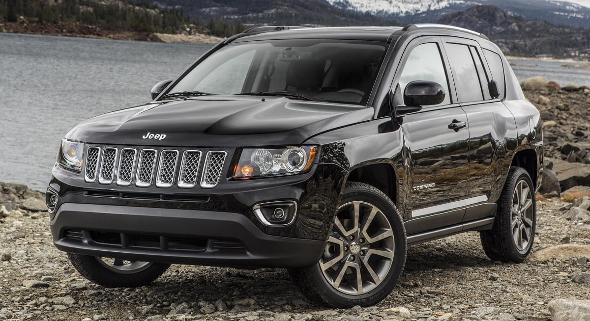 Manual JEEP COMPASS 2013 de Usuario en PDF Gratis