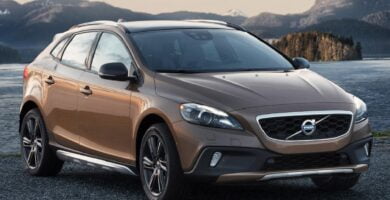 Manual VOLVO V40 CROSS COUNTRY 2013 de Usuario