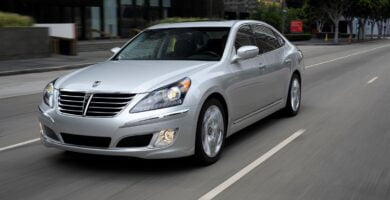 Manual HYUNDAI EQUUS 2013 de Usuario