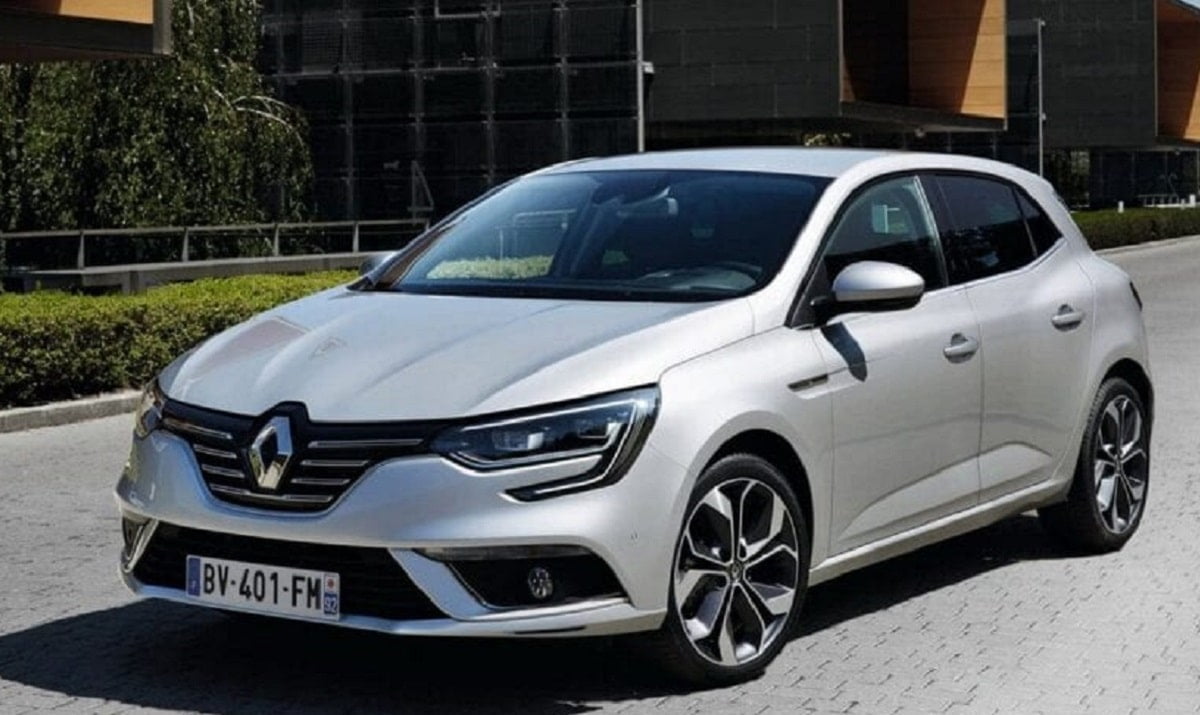 Manual RENAULT MEGANE HATCHBACK 2015 de Usuario