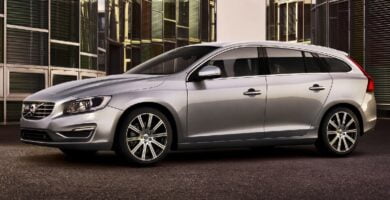 Manual VOLVO V60 2015 de Usuario