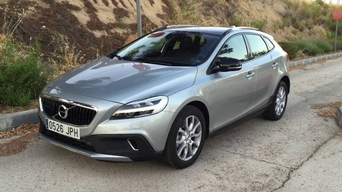 Manual VOLVO V40 CROSS COUNTRY 2016 de Usuario