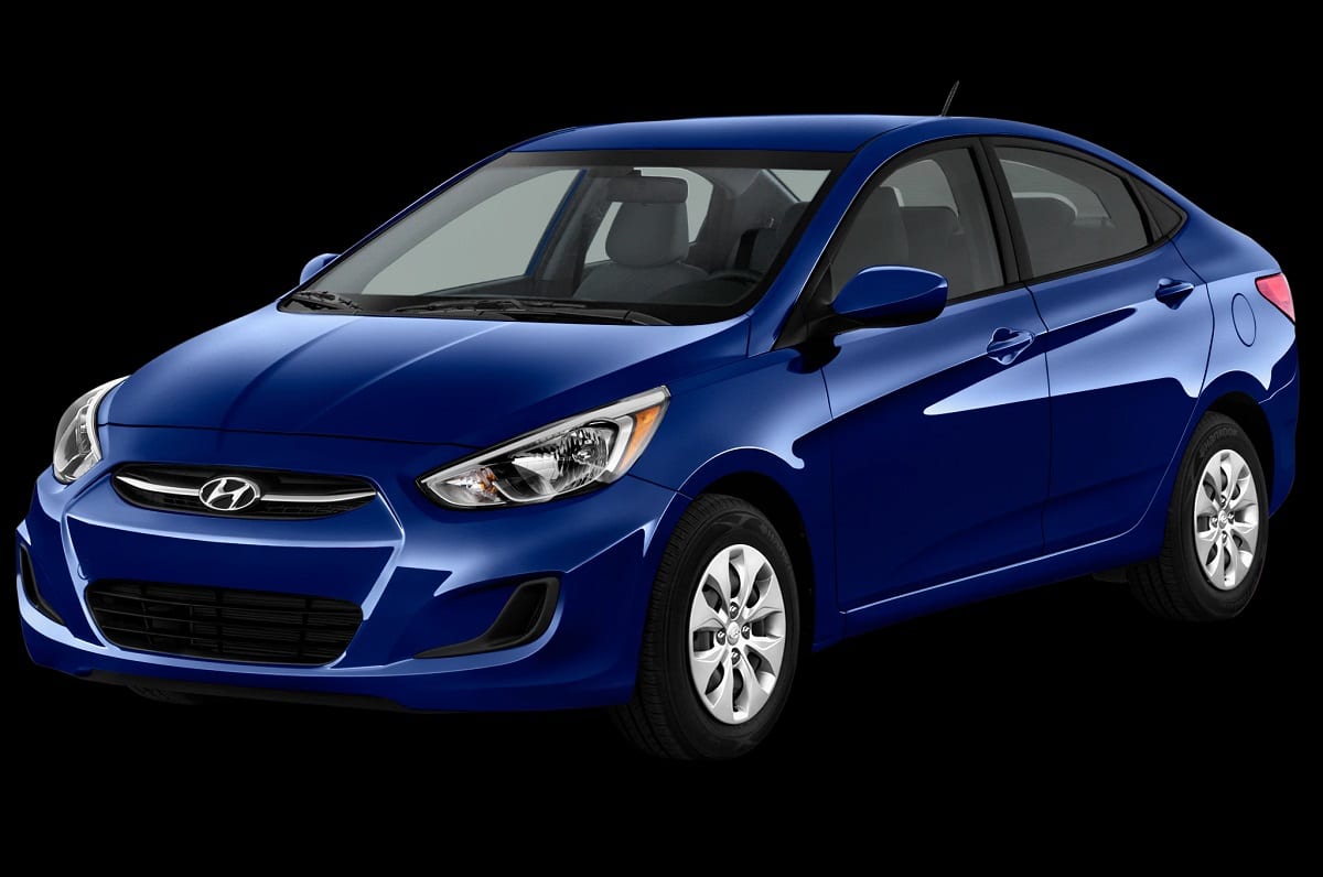 Manual HYUNDAI ACCENT 2016 de Usuario