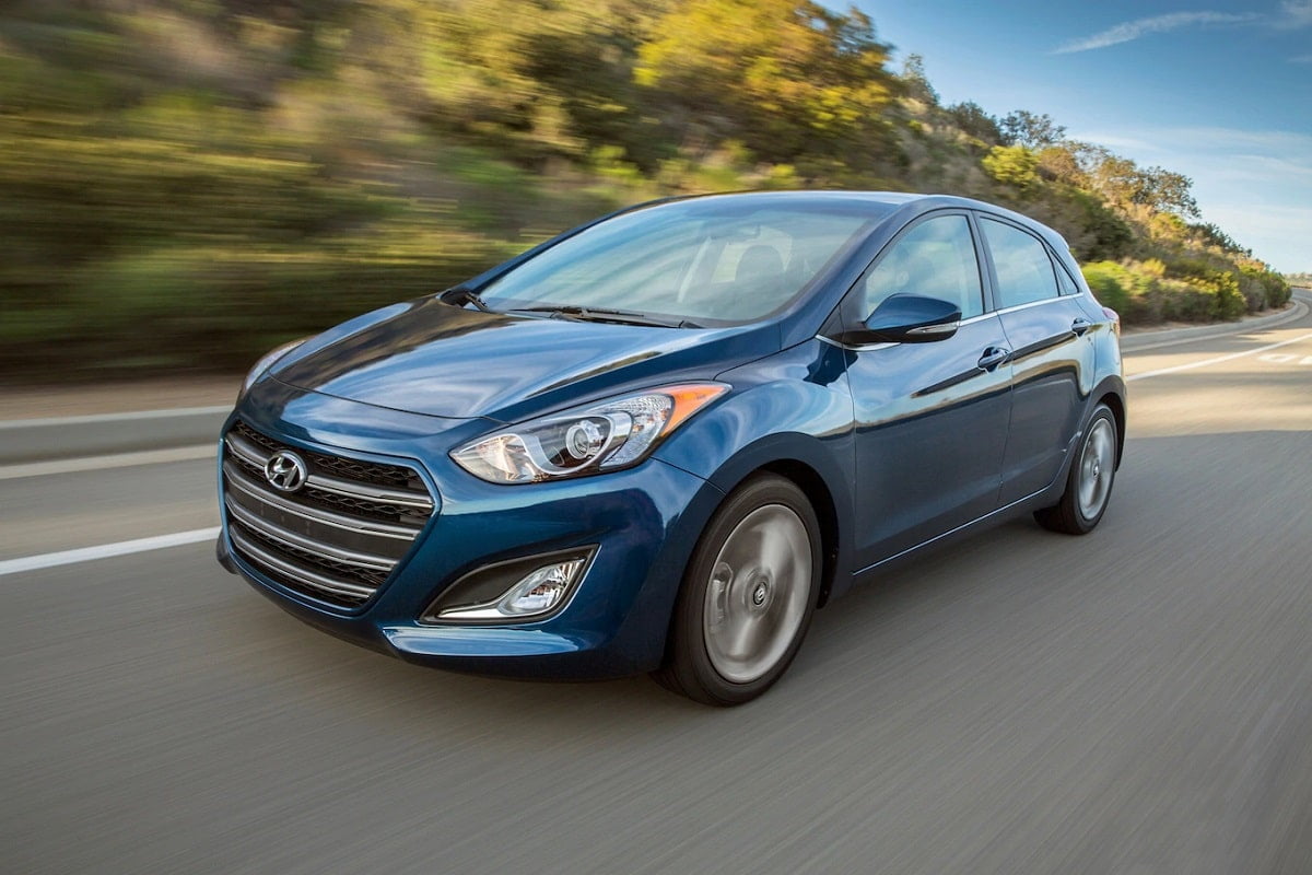 Manual HYUNDAI ELANTRA GT 2016 de Usuario