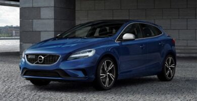 Manual VOLVO V40 2017 de Usuario