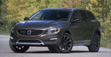 Manual VOLVO V60 2017 de Usuario