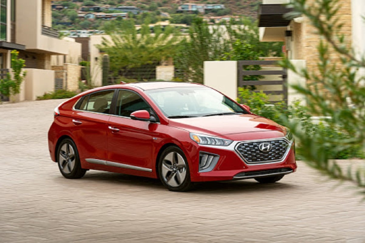 Manual HYUNDAI Ioniq HEV 2020 de Usuario