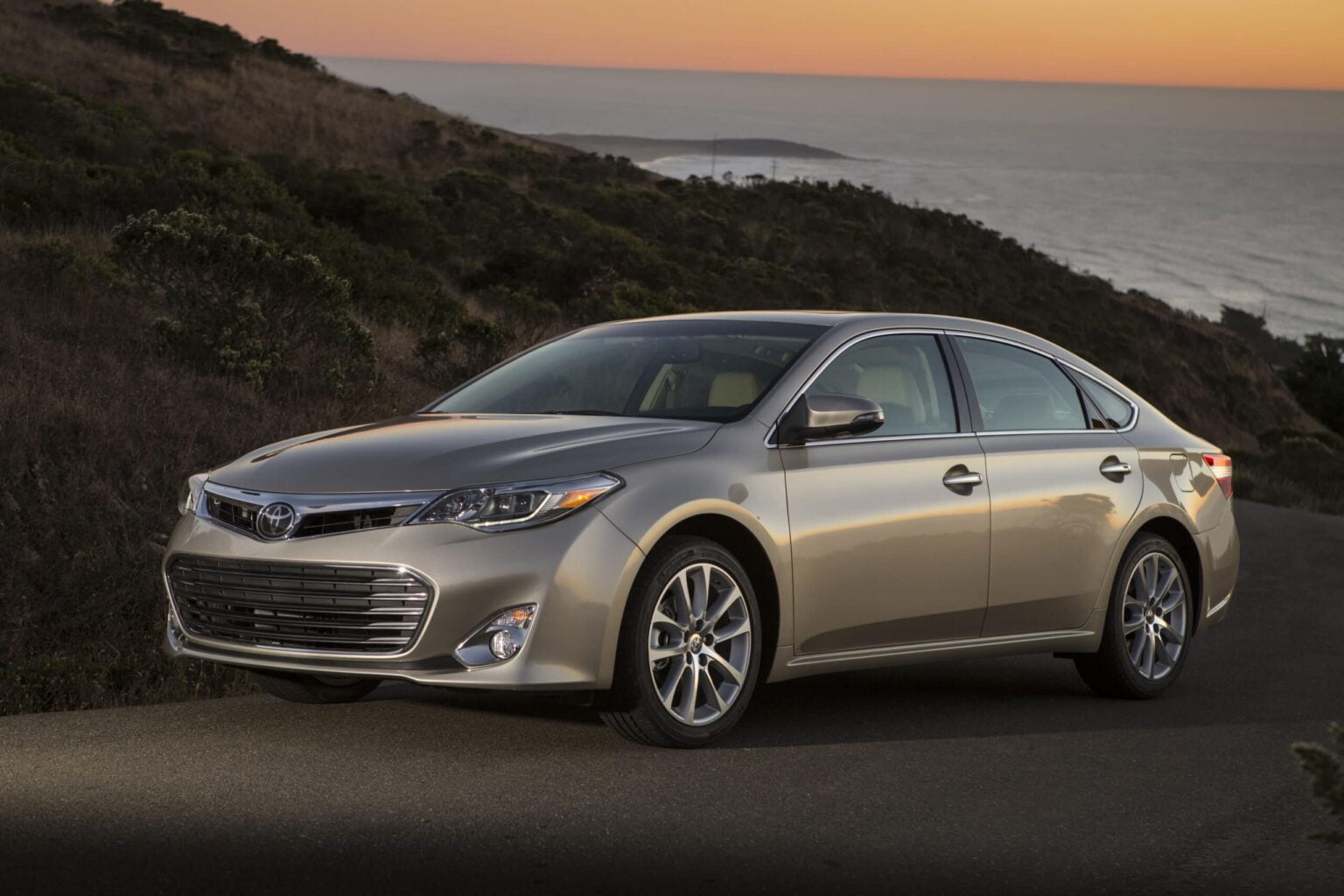 Manual Toyota Avalon 2014 de Usuario