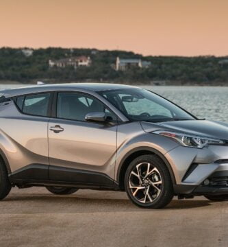 Manual Toyota C-HR 2018 de Usuario