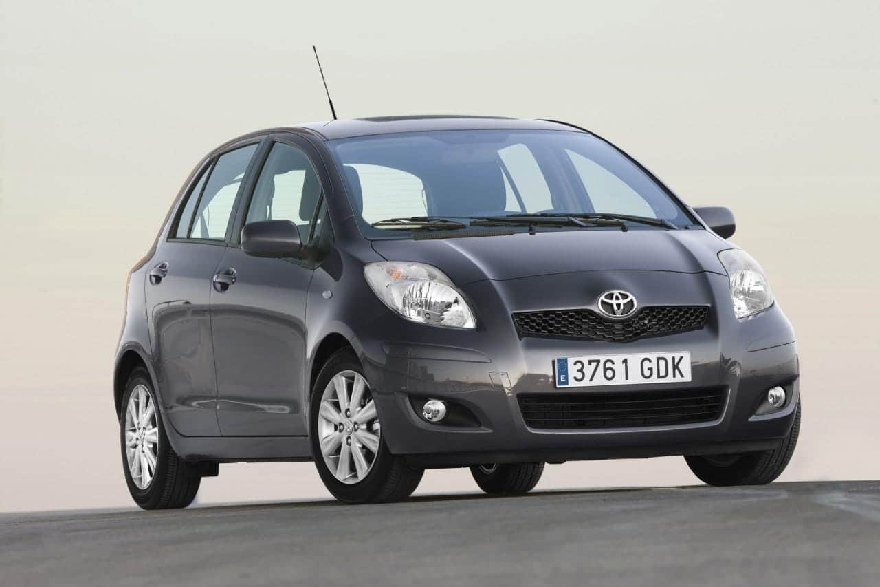 Manual Toyota Yaris 2009 de Usuario