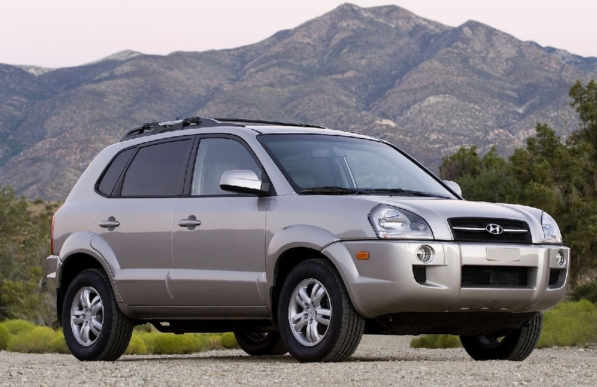 Manual HYUNDAI TUCSON 2005 de Usuario