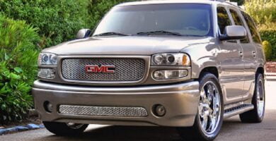 Manual GMC YUKON DENALI 2001 de Usuario Gratis