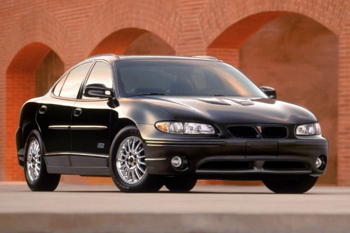 Manual PONTIAC GRAND PRIX 2001 de Usuario